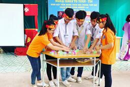 Tổ Toán - Tin tổ chức ngoại khóa: Khơi dậy tiềm năng Toán học trong thời kì cách ... 17/10/18