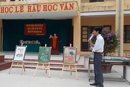 Lớp 10A2 xây dựng “Tủ sách học tập” 11/01/19
