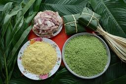 Lớp 10A1 hoạt động ngoại khóa: “Thi gói bánh chưng” 27/01/19