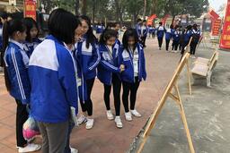 Trường THPT Triệu Quang phục tổ chức triển lãm tranh với chủ đề "Hãy bảo vệ môi ... 28/01/19