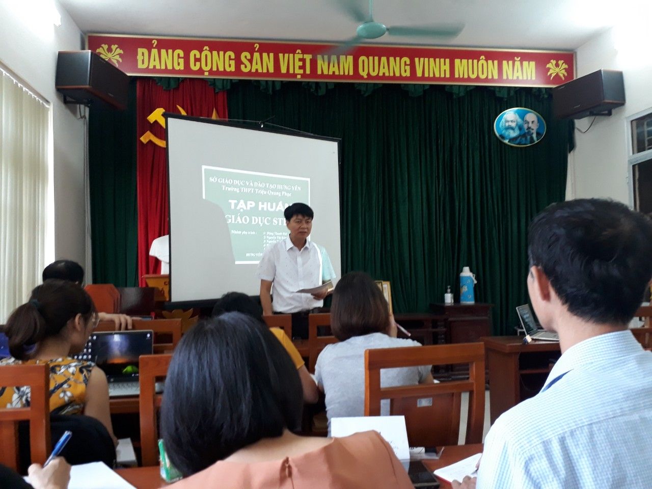 GIÁO DỤC STEM TRONG TRƯỜNG THPT TRIỆU QUANG PHỤC 21/09/20
