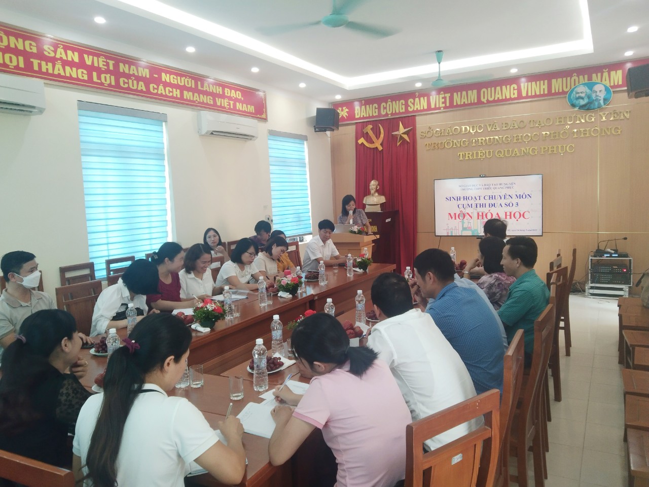 HỘI THẢO SINH HOẠT CHUYÊN MÔN - MÔN HÓA HỌC CÁC TRƯỜNG THUỘC CỤM THI ĐUA SỐ 3, NĂM ... 22/09/22