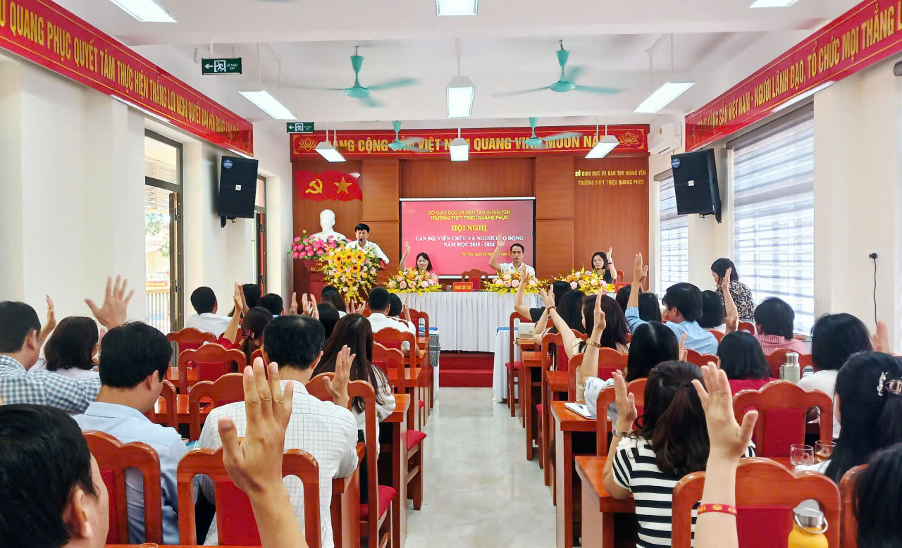 <a href='https://c3tqp.sogddt.hungyen.gov.vn/tin-tuc/hoi-nghi-can-bo-vien-chuc-nguoi-lao-dong-truong-thpt-trieu-quang-phuc-nam-hoc-2025-2026.html'>HỘI NGHỊ CÁN BỘ VIÊN CHỨC NGƯỜI LAO ĐỘNG TRƯỜNG THPT TRIỆU QUANG PHỤC NĂM HỌC 2025-2026</a>