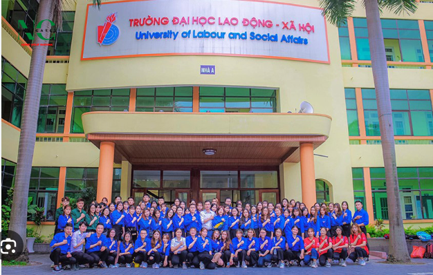 <a href='https://c3tqp.sogddt.hungyen.gov.vn/tin-tuc/truong-dai-hoc-lao-dong-xa-hoi-tuyen-sinh-dai-hoc-chinh-qui-nam-2025.html'>Trường Đại học Lao động - Xã hội tuyển sinh Đại học chính qui năm  2025</a>